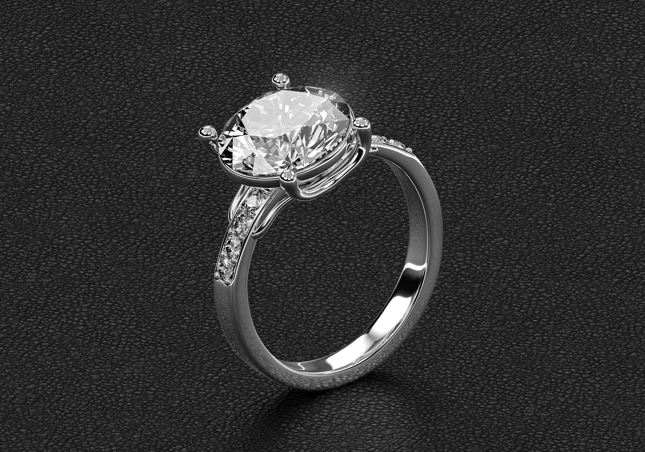 Elegant Diamond Ring