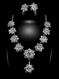 Royal Diamond Necklace Set