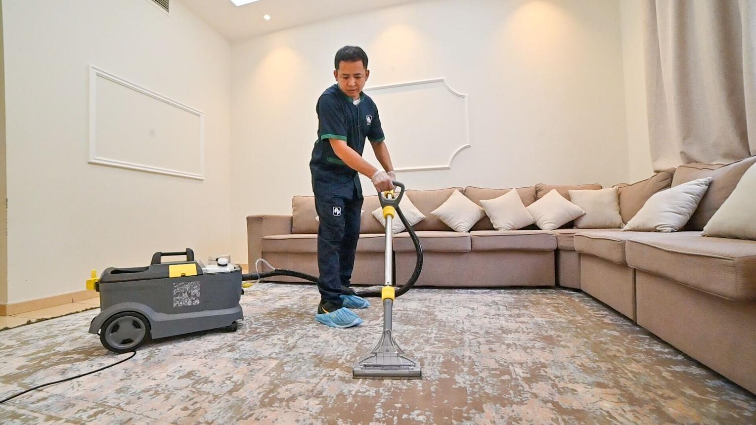 Deep cleaning that brings carpets and floors back to life.